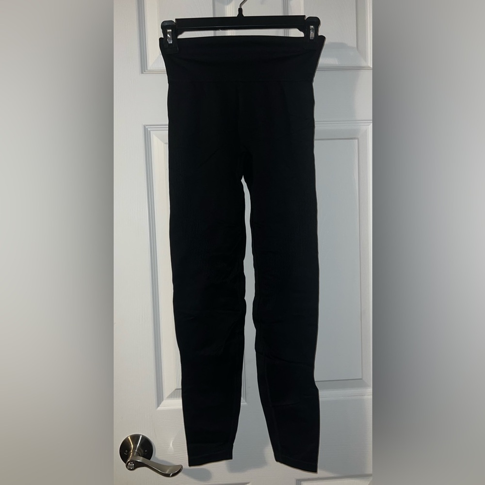 VS Pink Active Seamless Leggings